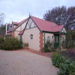 The Dove Cote - Accommodation Mermaid Beach 0