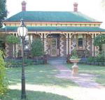 Tara House Bed  Breakfast - Accommodation Mermaid Beach