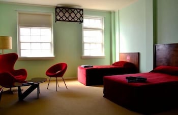 North Gregory Hotel - Accommodation Mermaid Beach 6