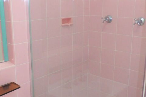 Blue Pacific Motel Swansea - Accommodation Mermaid Beach 3