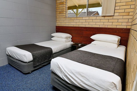 Burke And Wills Motor Inn - Accommodation Mermaid Beach 5