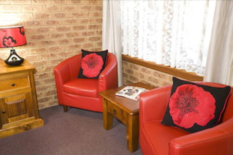 Beechworth Carriage Motor Inn - Accommodation Mermaid Beach 2