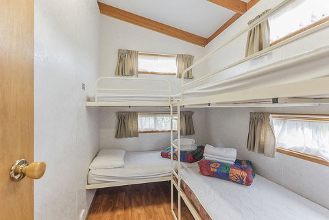 Apollo Bay Holiday Park - Accommodation Mermaid Beach 5