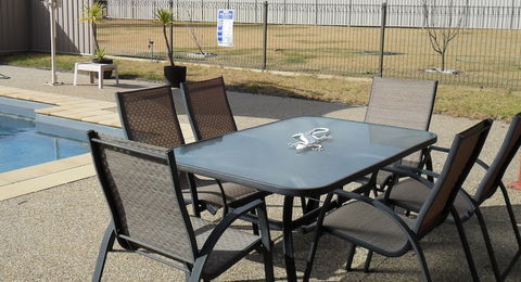 Settlement Motor Inn, Deniliquin - Accommodation Mermaid Beach 4