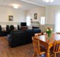 Country Gate Cottages - Accommodation Mermaid Beach