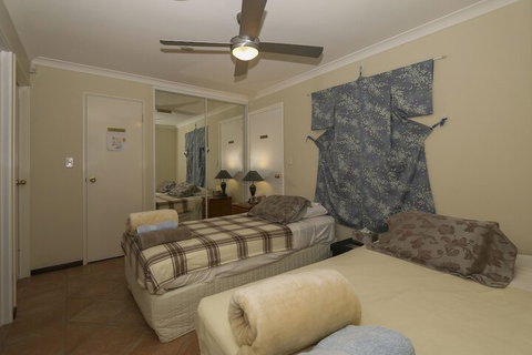 The Good Life B & B - Accommodation Mermaid Beach 7