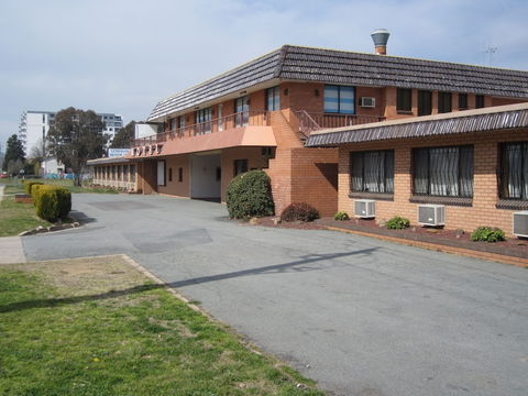 Canberra Lyneham Motor Inn - Accommodation Mermaid Beach 2