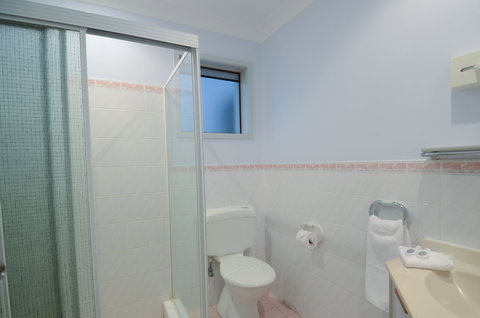 Moby Dick Waterfront Resort Motel - Accommodation Mermaid Beach 6