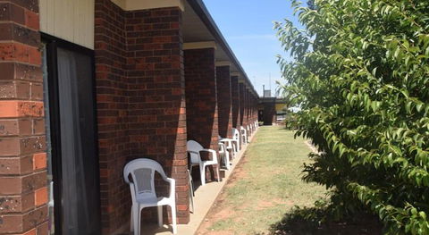 Riviana Motel - Accommodation Mermaid Beach 6