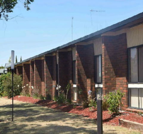 Riviana Motel - Accommodation Mermaid Beach 4