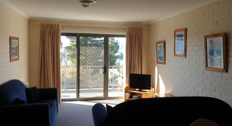 Summit 7 - Accommodation Mermaid Beach 4