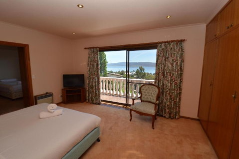Top Deck - Accommodation Mermaid Beach 6