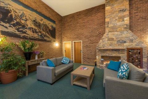 Alpine Gables - Accommodation Mermaid Beach 1