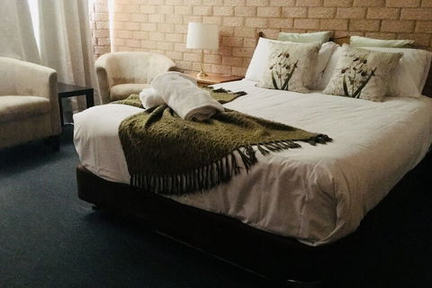 Golden Chain Aalana Motor Inn - Accommodation Mermaid Beach 3