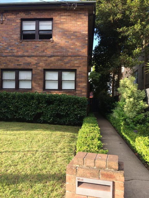 Guesthouse 83 - Accommodation Mermaid Beach 5