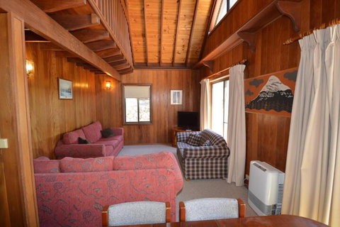 Cedar Haven - Accommodation Mermaid Beach 3
