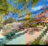 Mollymook Seascape Motel  Apartments - Accommodation Mermaid Beach