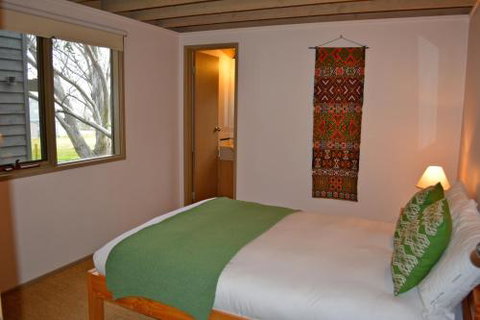 Warrejo - Accommodation Mermaid Beach 3