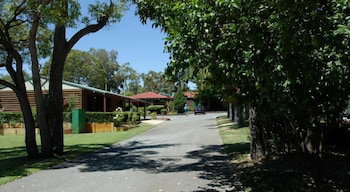 Acclaim Kingsway Tourist Park - Accommodation Mermaid Beach 3