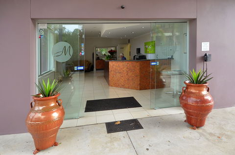 Mackellar Motel - Accommodation Mermaid Beach 0