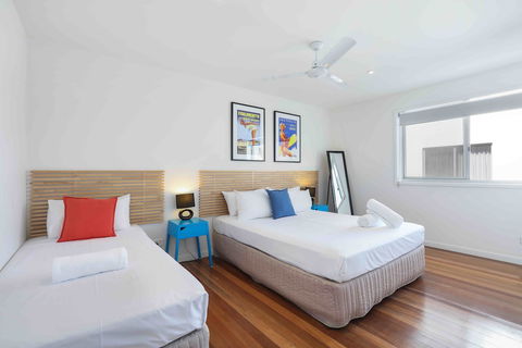 Sandbox Luxury Beach Front Apartments - Accommodation Mermaid Beach 6