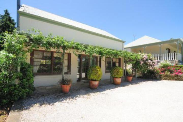 Wildes Meadow NSW Accommodation Mermaid Beach