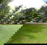 Ivanhoe Village Caravan Resort - Accommodation Mermaid Beach