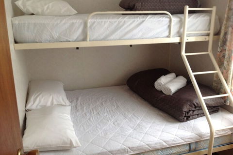 McLean Beach Holiday Park - Accommodation Mermaid Beach 2