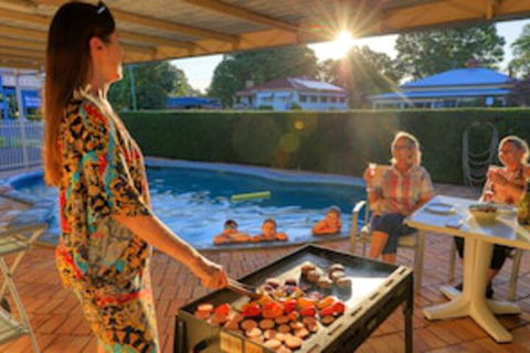Binalong Motel - Accommodation Mermaid Beach 0
