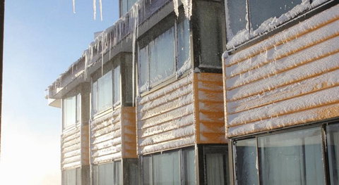 Perisher Manor Hotel - Accommodation Mermaid Beach 1