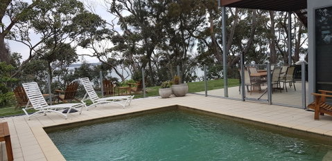 The Edgewater Bed & Breakfast - Accommodation Mermaid Beach 3