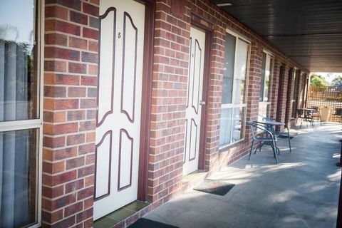 Moama Motel - Accommodation Mermaid Beach 1