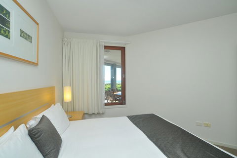 Lennox Holiday Apartments - Accommodation Mermaid Beach 3