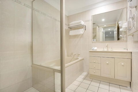 Wollongong Serviced Apartments - Accommodation Mermaid Beach 6