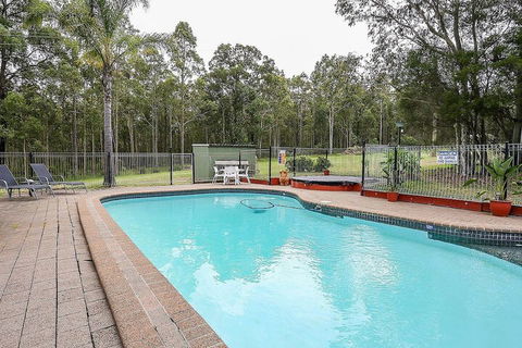 Vineyard Hill - Accommodation Mermaid Beach 4