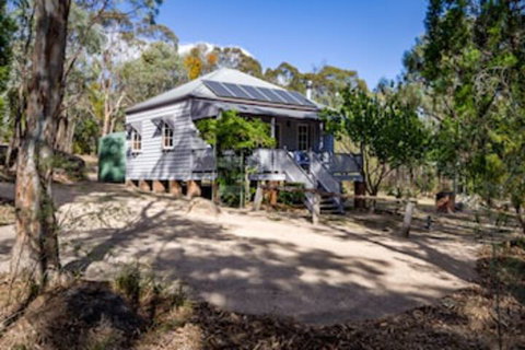 Cypress Ridge Cottages - Accommodation Mermaid Beach 0