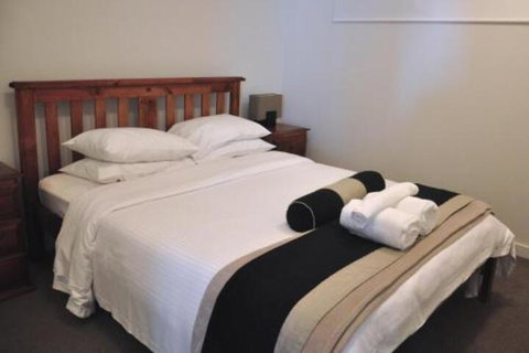 Astra Collins St. Docklands - Accommodation Mermaid Beach 7