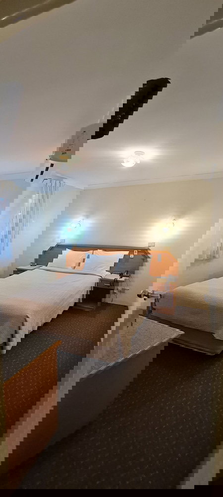 Golf Links Motel - Accommodation Mermaid Beach 4