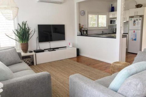 The Seaside Beachhouse Mollymook - Accommodation Mermaid Beach 5