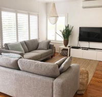 The Seaside Beachhouse Mollymook - Accommodation Mermaid Beach