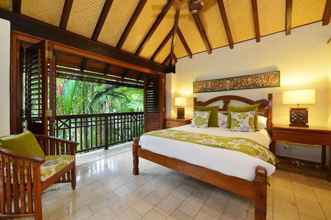 Monsoon Villa B - Accommodation Mermaid Beach 3