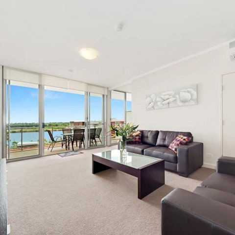 Astra Apartments Rhodes - Accommodation Mermaid Beach 5