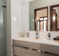 Fairway Manor Accommodation - Accommodation Mermaid Beach