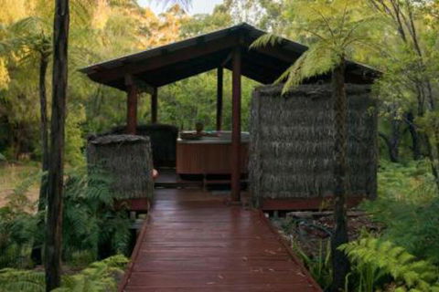 Mudstone Spa Retreat - Accommodation Mermaid Beach 0