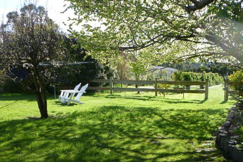 Karingal Homestead B & B - Accommodation Mermaid Beach 3