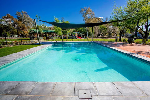Albury Gardens Tourist Park - Accommodation Mermaid Beach 4