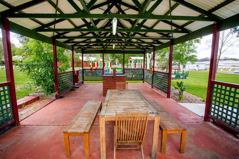 Albury Gardens Tourist Park - Accommodation Mermaid Beach 5