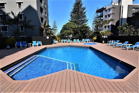 Aloha Apartments - Accommodation Mermaid Beach 3