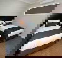 Renmark Holiday Apartments - Accommodation Mermaid Beach