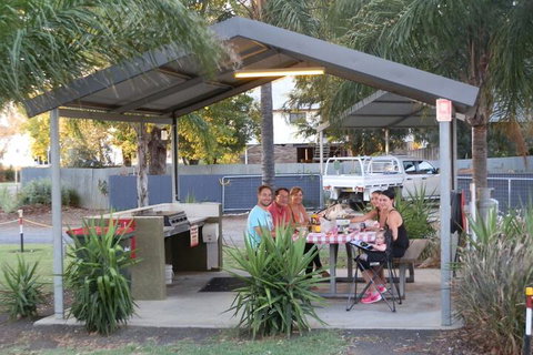 Narrabri Motel And Caravan Park - Accommodation Mermaid Beach 7